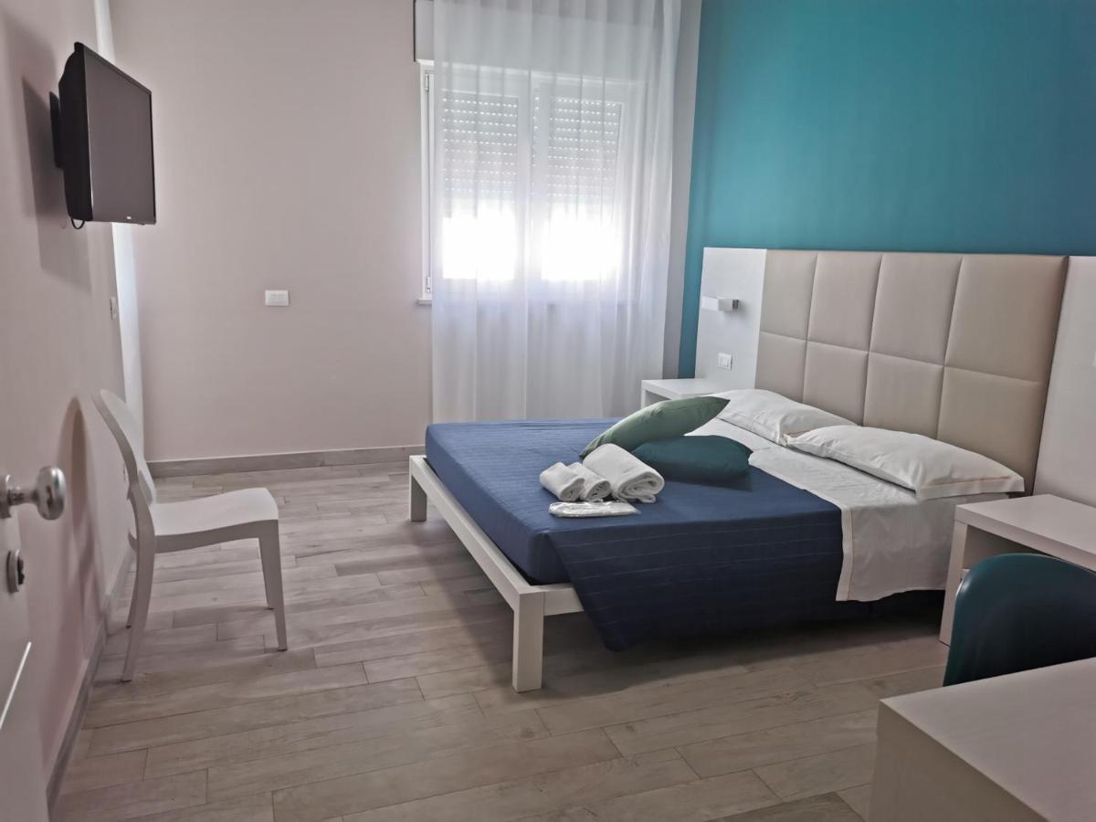 Elite Boutique Hotel Roseto Degli Abruzzi Exteriör bild